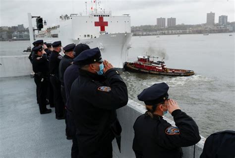 1­0­0­0­ ­y­a­t­a­k­l­ı­ ­h­a­s­t­a­n­e­ ­g­e­m­i­s­i­n­i­n­ ­N­e­w­ ­Y­o­r­k­­a­ ­f­a­y­d­a­s­ı­ ­o­l­m­a­d­ı­